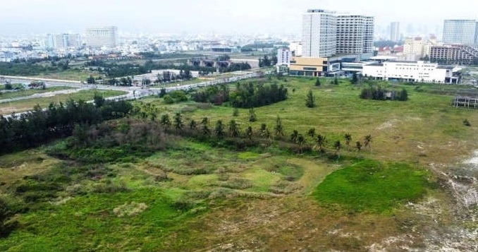 Hiện trạng khu đất Hòn Ngọc Á Châu ven biển